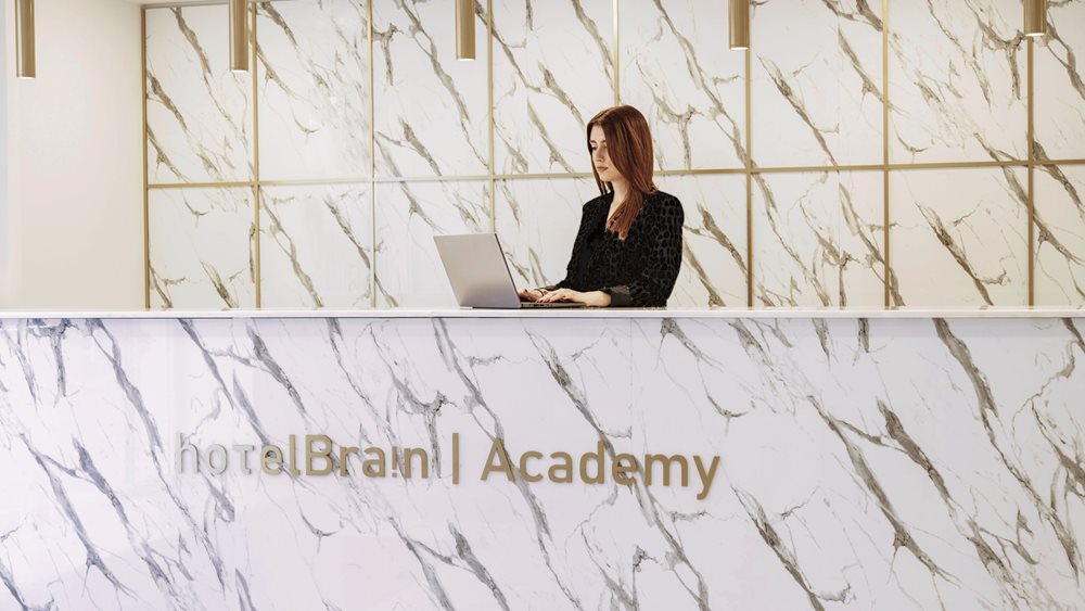 Οι εγγραφές ξεκίνησαν στην HotelBrain Academy