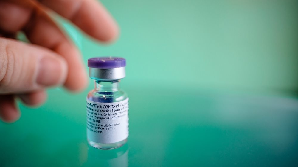 Ο σεμνός δισεκατομμυριούχος CEO της BioNTech μιλά για την νέα εποχή των mRNA εμβολίων