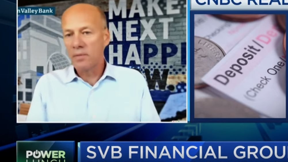 O CEO της Silicon Valley Bank εξαργύρωσε μετοχές $2,2 εκατ. λίγο πριν την κατάρρευση