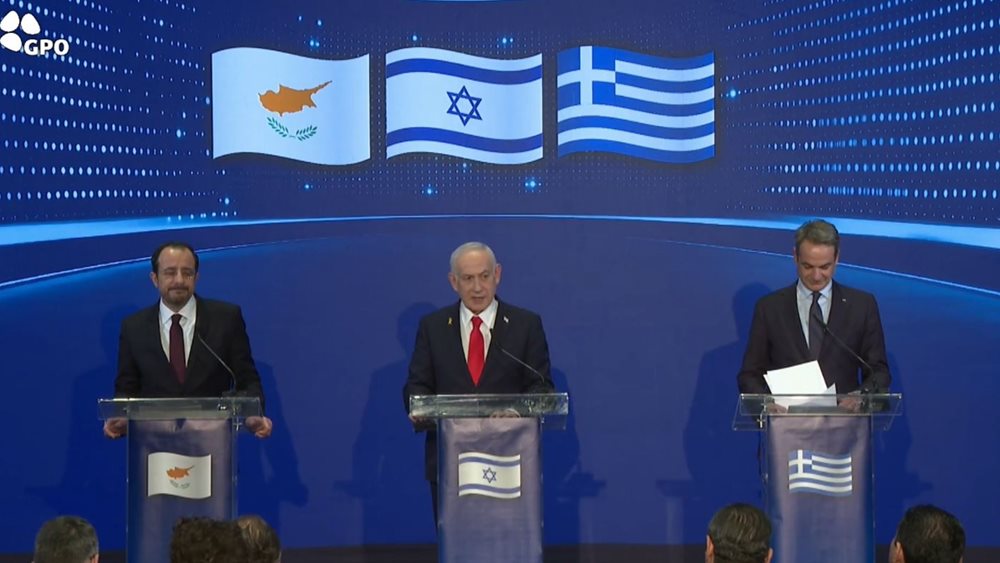 Μήνυμα Νετανιάχου από τη συνάντηση με Μητσοτάκη - Χριστοδουλίδη: "Σε αυτούς που φαντάζονται ότι μπορούν να ξαναχτίσουν αυτοκρατορίες τους λέω ξεχάστε το"