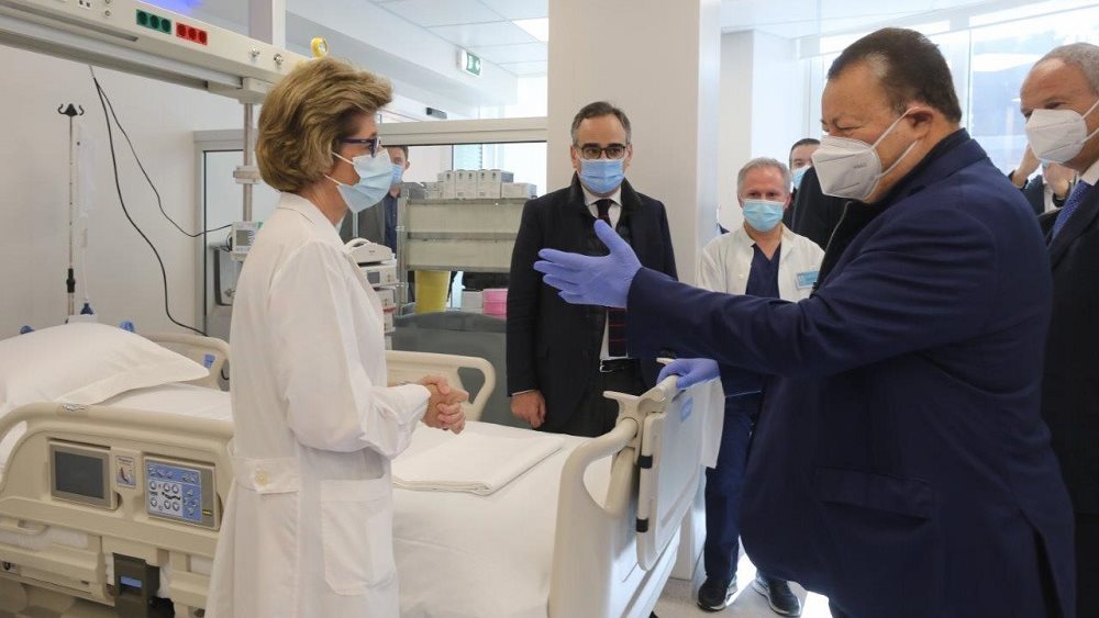 Δωρεά 5 νέων κλινών ΜΕΘ στο νοσοκομείο “Σωτηρία” από την CCC