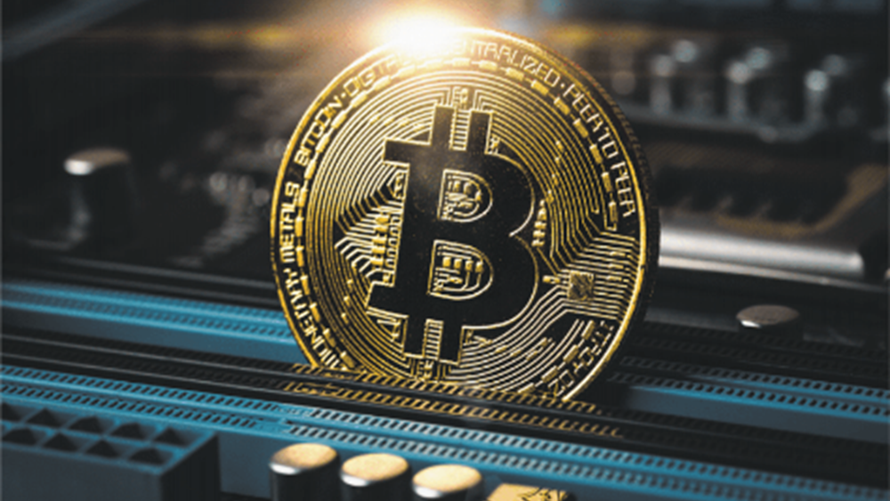Πτώση για το bitcoin μετά το tweet του Mασκ με τη... ραγισμένη καρδιά