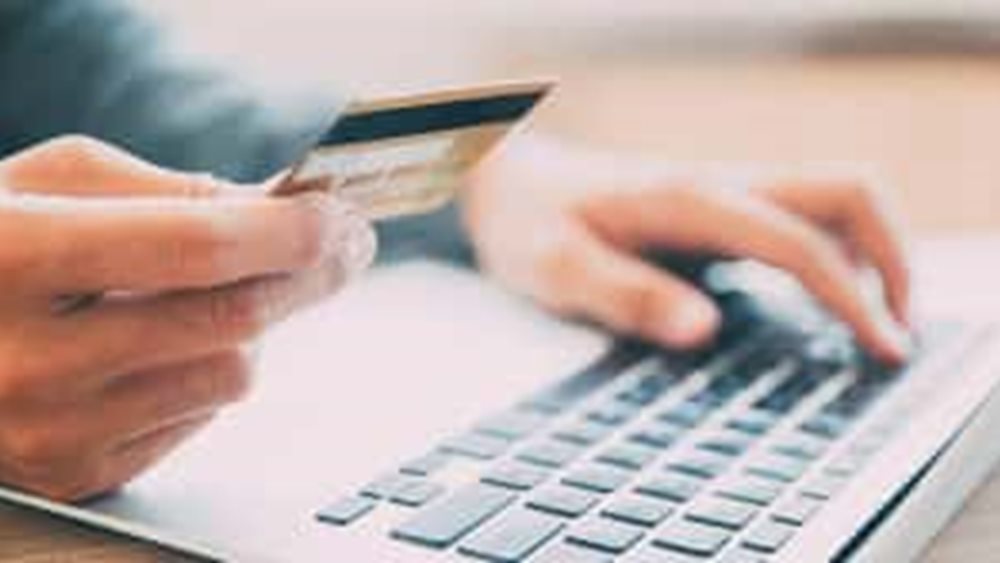 Στο στόχαστρο του Συνήγορου του Καταναλωτή οι υπηρεσίες e-παραγγελιών φαγητού μέσω πλατφόρμας