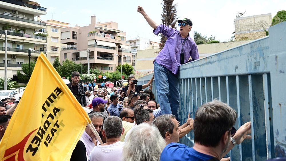 Υπ.Υποδομών και Μεταφορών: Απευθύναμε πρόσκληση στα μέλη του ΣΑΤΑ αλλά δεν ανταποκρίθηκαν