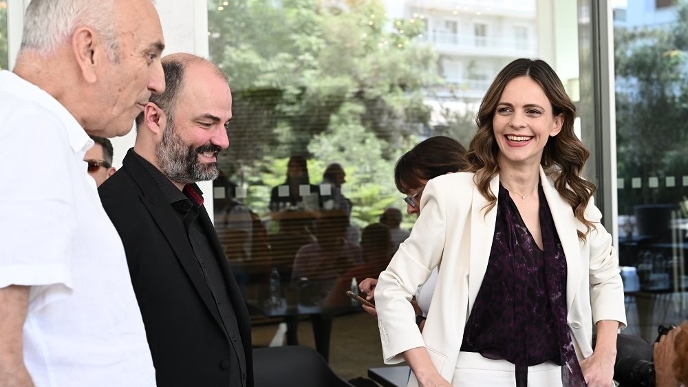 ΣΥΡΙΖΑ: Πού το πάει η Έφη Αχτσιόγλου - Παίρνουν "φωτιά" οι μηχανές της διαδοχής
