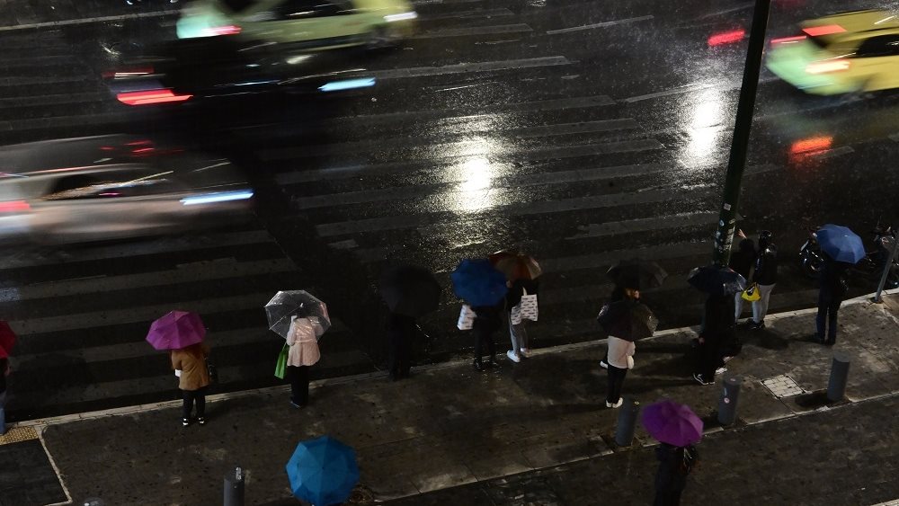 Η κακοκαιρία Adel σφυροκοπά την Αττική: Σήμερα η πιο δύσκολη μέρα