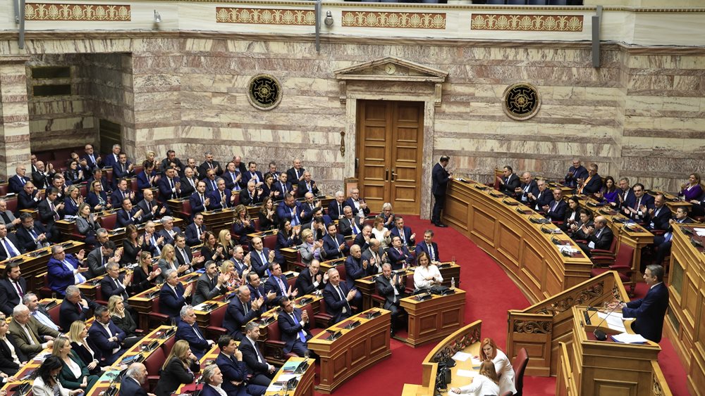 Το νέο αβέβαιο πολιτικό τοπίο
