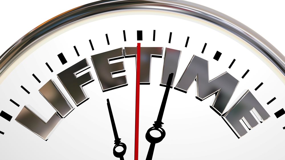 Η Ελλάδα ανάμεσα στις ευρωπαϊκές χώρες με μείωση του προσδόκιμου ζωής και το 2021 εξαιτίας της Covid-19