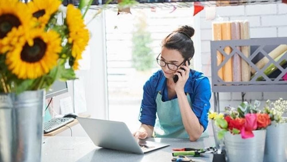 Η EBRD ενισχύει τις πολύ μικρές, μικρές και μεσαίες επιχειρήσεις με έναν ολοκληρωμένο διαδικτυακό κόμβο εκμάθησης