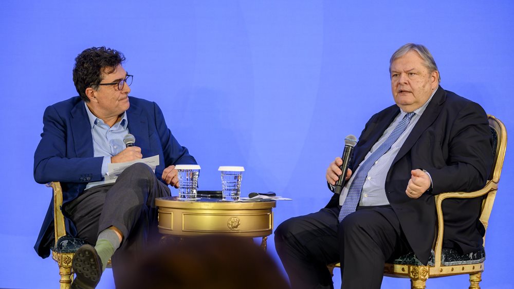 Βενιζέλος στον Κύκλο Ιδεών: Το 2015 μπήκε τέλος στον υπαρξιακό μας διχασμό μεταξύ Ανατολής και Δύσης