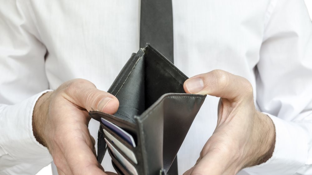 60.000 κατασχετήρια σε... άδειους λογαριασμούς