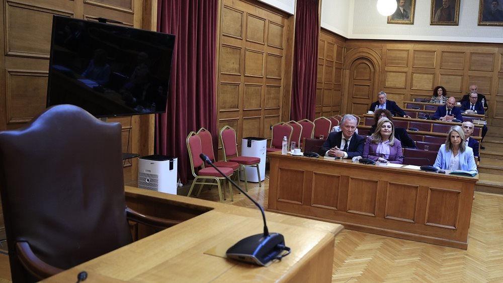 Βουλή: Υπόμνημα με τις θέσεις του κατάθεσε ο Χρήστος Τριαντόπουλος