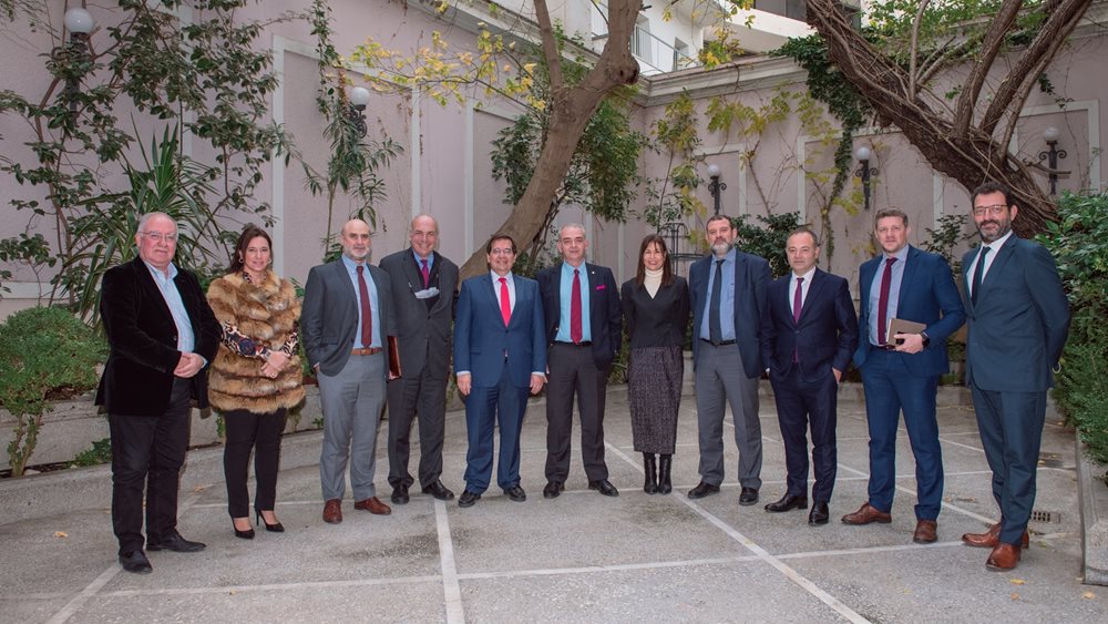 ΣΕΒ: Συμφωνίες συνεργασίας με ΕΜΠ - &quot;Δημόκριτο&quot; με οφέλη για νέους επιστήμονες και βιώσιμη ανάπτυξη