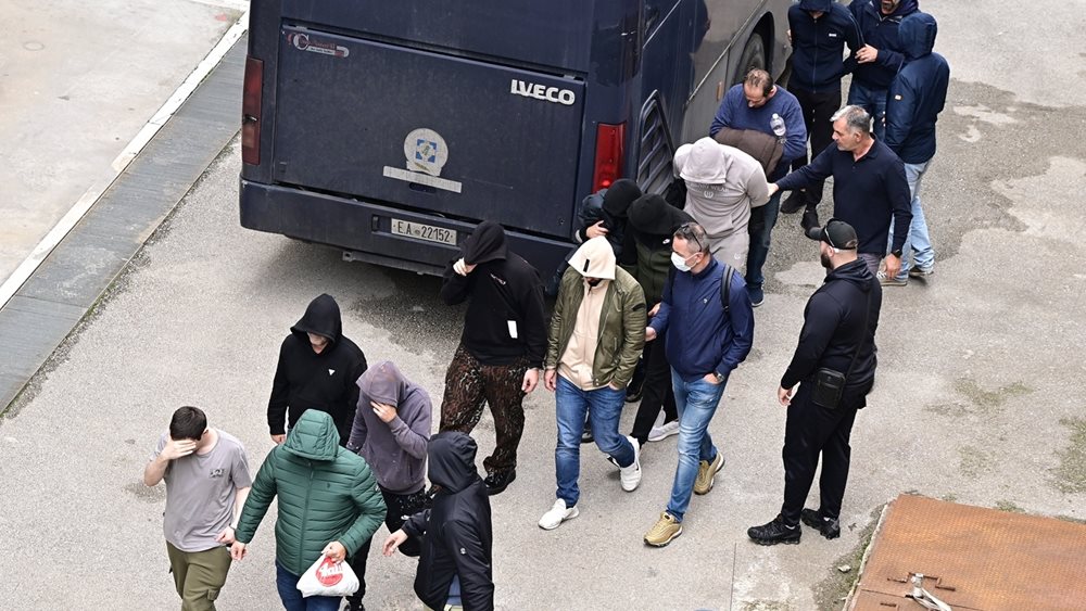 ΟΠΕΚΕΠΕ: Ελεύθεροι με όρους οι 11 από τους 37 κατηγορούμενους - Μαφιόζικη λειτουργία για το ξέπλυμα μαύρου χρήματος