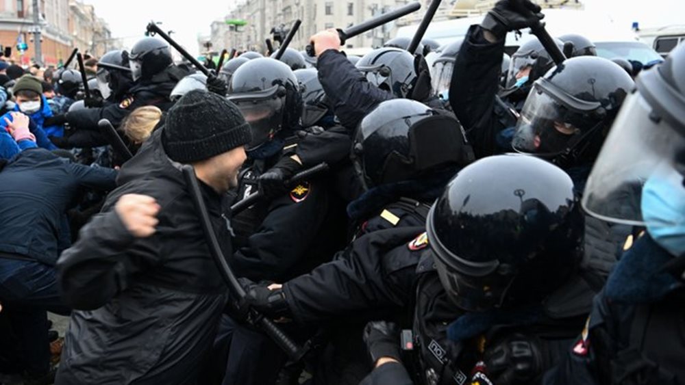 Ρωσία: Η αστυνομία συλλαμβάνει με ψηφιακό face control διαδηλωτές