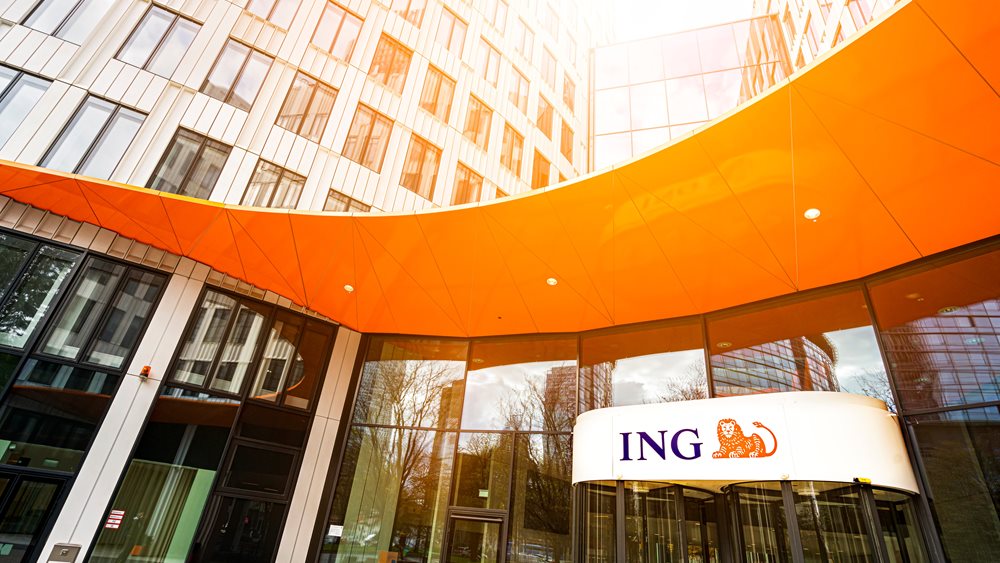 ING: Ανέβασε τον πήχη για τα έσοδα στο σύνολο του 2024 μετά το ισχυρό β’ τρίμηνο