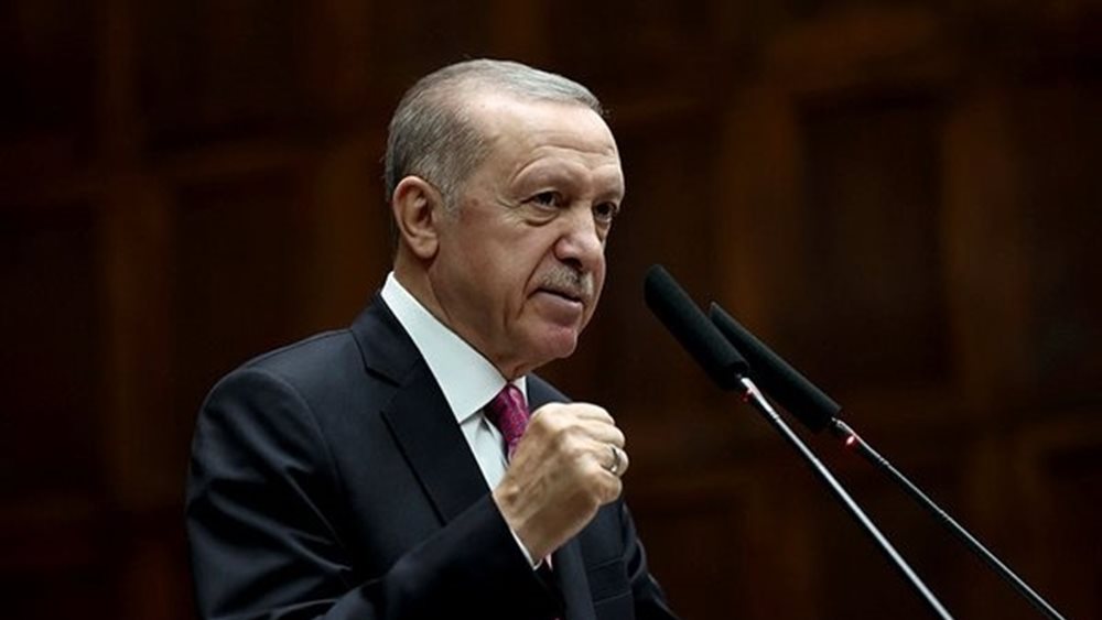 Handelsblatt: Ο Ερντογαν ποντάρει προεκλογικά σε ένα ισχυρότερο νόμισμα και περισσότερη κατανάλωση