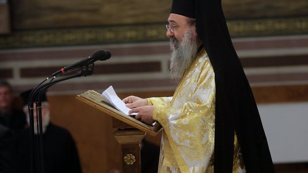 Στο νοσοκομείο με κορονοϊό ο μητροπολίτης Πατρών Χρυσόστομος