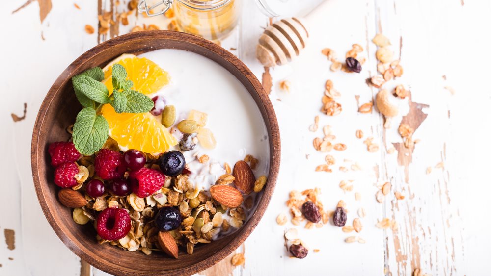 4 λόγοι για να τρώμε κάθε μέρα γιαούρτι!