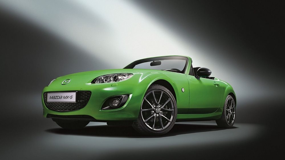 Η μόδα στα χρώματα των αυτοκινήτων και η Mazda