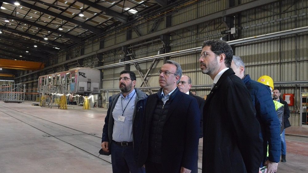Χρ. Σταϊκούρας: Ξεκίνησε το έργο της ανάταξης 14 συρμών της Γραμμής 1 του Μετρό