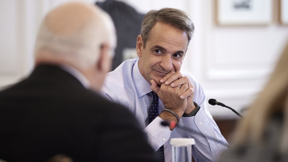 Για ποιους χτυπάει η… καμπάνα; Οι "κίτρινες" του Κ. Μητσοτάκη και το… VAR της αξιολόγησης