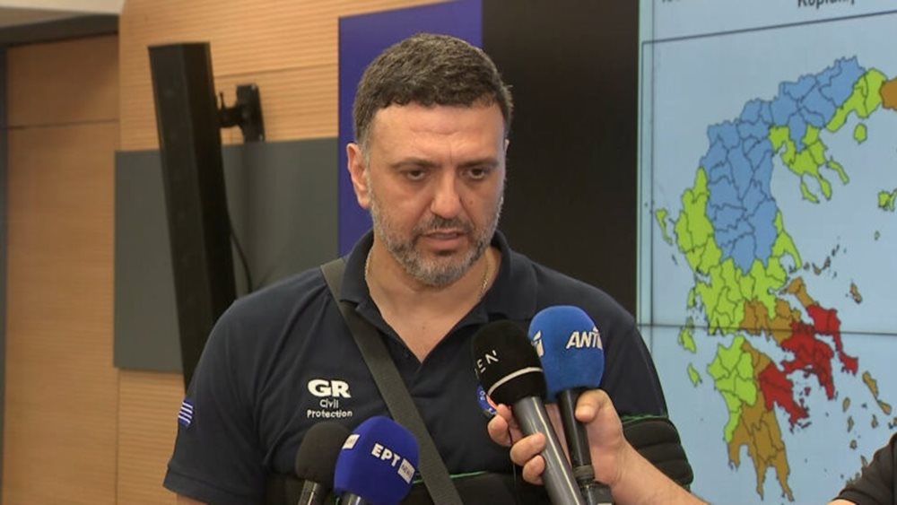 Β. Κικίλιας: Πολύτιμη η συνεισφορά των 9.000 εθελοντών πυροσβεστών