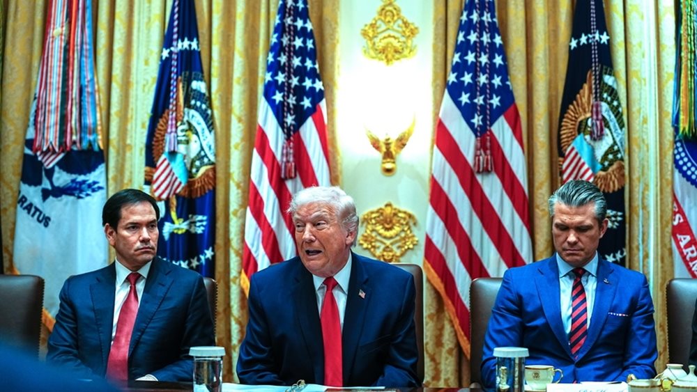 Χέγκσεθ: Το Πεντάγωνο είναι έτοιμο να εκτελέσει ό,τι αποφασίσει ο Τραμπ για το Ιράν