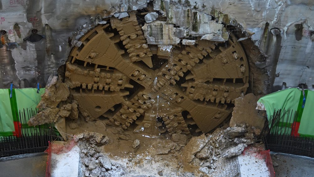 Γραμμή 4 Μετρό: Στον σταθμό "Ευαγγελισμός" ο μετροπόντικας "Αθηνά"