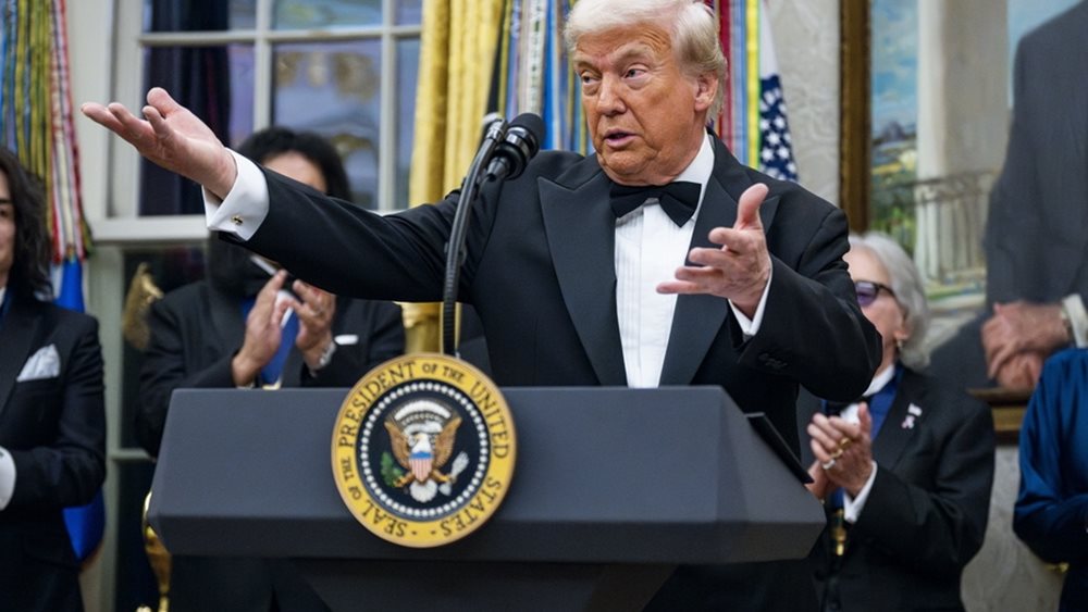 Η νέα στρατηγική εθνικής ασφάλειας των ΗΠΑ λέει πολλά για τον πρόεδρό τους