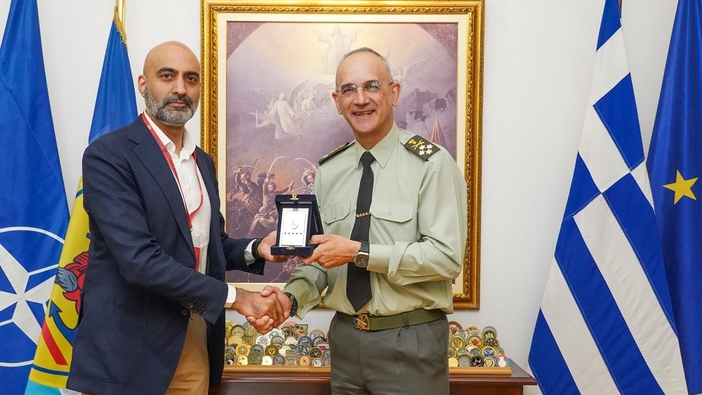 Συνάντηση Αρχηγού ΓΕΕΘΑ με τον Managing Director του Defence Innovation Accelerator for the North Atlantic του ΝΑΤΟ