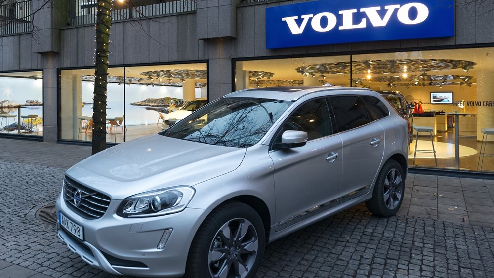 Volvo Cars: Βουτιά 54% στα λειτουργικά της κέρδη στο β&#39; τρίμηνο