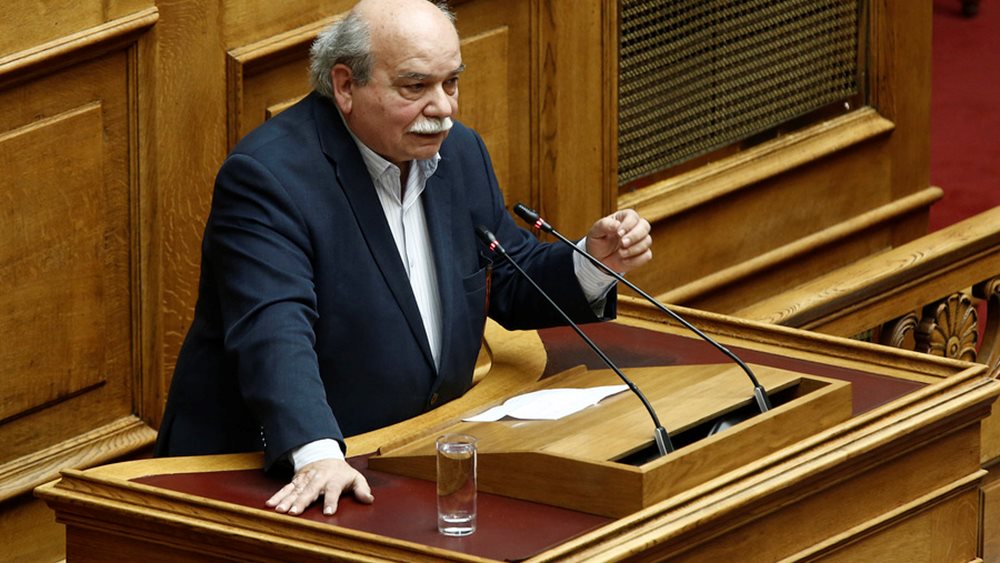 Ν. Βούτσης: Καμία σχέση του αστυνομικού με τον ΣΥΡΙΖΑ