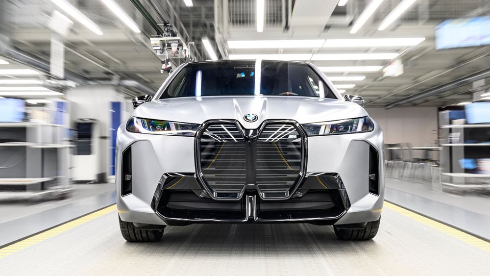 Aναβάθμιση για την ηλεκτρική BMW με την αυτονομία των 700 χλμ.