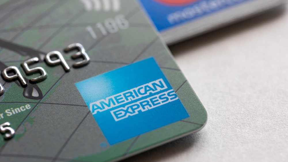 American Express: Ισχυρή υπέρβαση των προβλέψεων στο τρίμηνο παρά τον πληθωρισμό