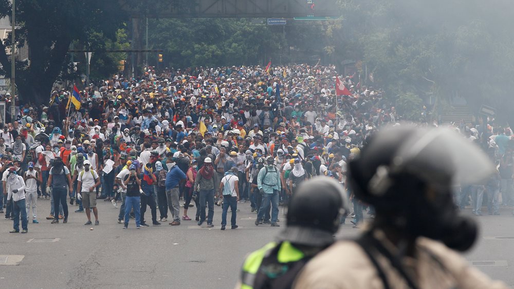 Νέα αύξηση του κατώτατου μισθού κατά 50% στη Βενεζουέλα