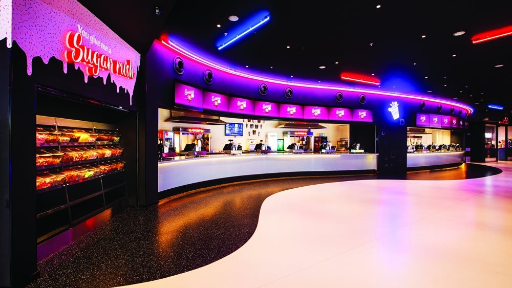 STIRIXIS Group @ Village Cinemas The Mall Athens: Η εμπειρία πριν την προβολή