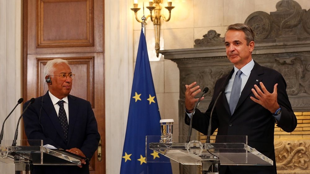 Mitsotakis: Countries that threaten EU members with war cannot participate in the European defense architecture