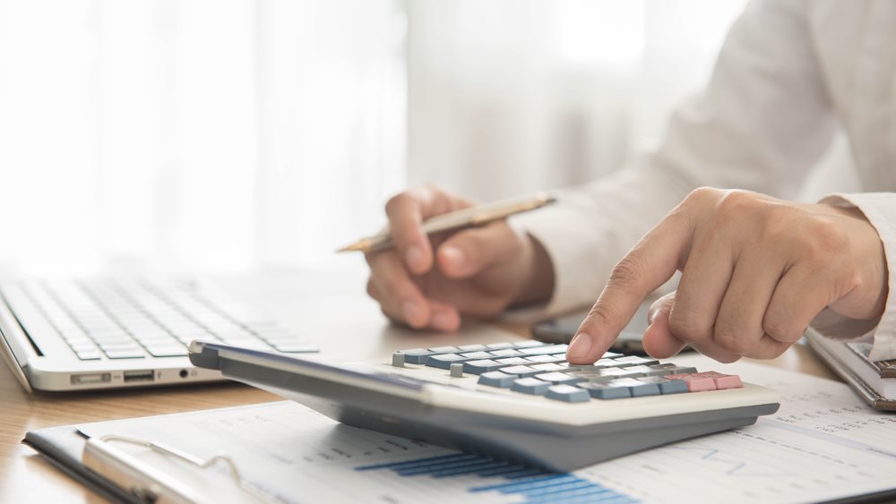 Τον Ιούλιο θα ξέρουμε και τα &quot;πρωτογενή&quot; πλεονάσματα του 2018-19