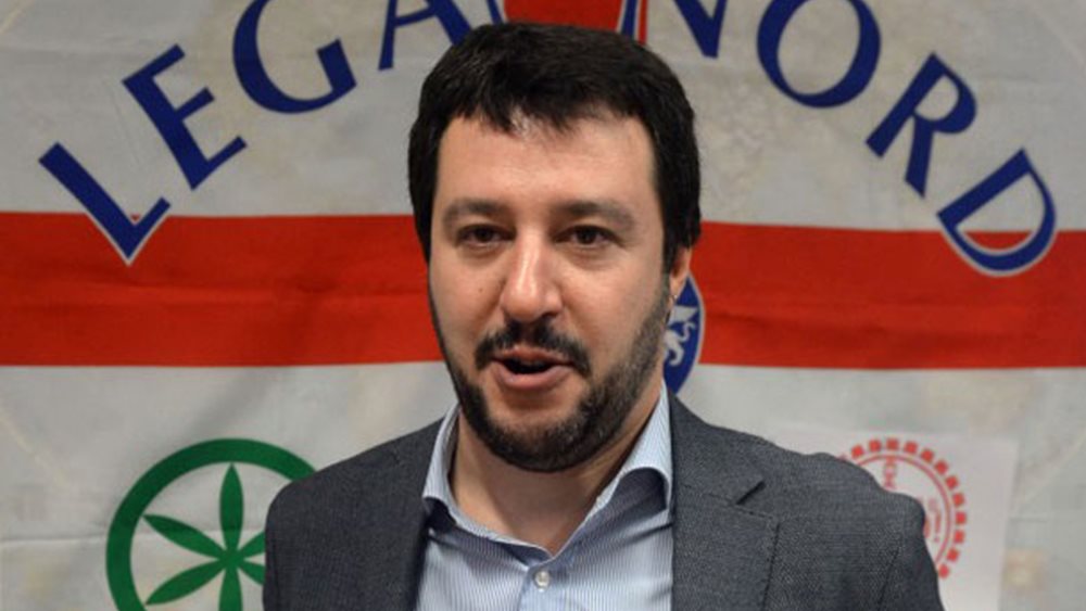 Times: Δίνει το Κρεμλίνο εντολές στον Σαλβίνι;