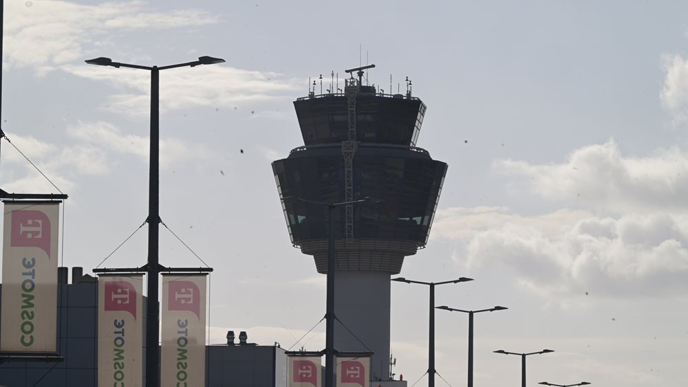 ΥΠΑ: Τι εντόπισε η Ειδική Επιτροπή για το περιστατικό στις συχνότητες του F.I.R. Αθηνών