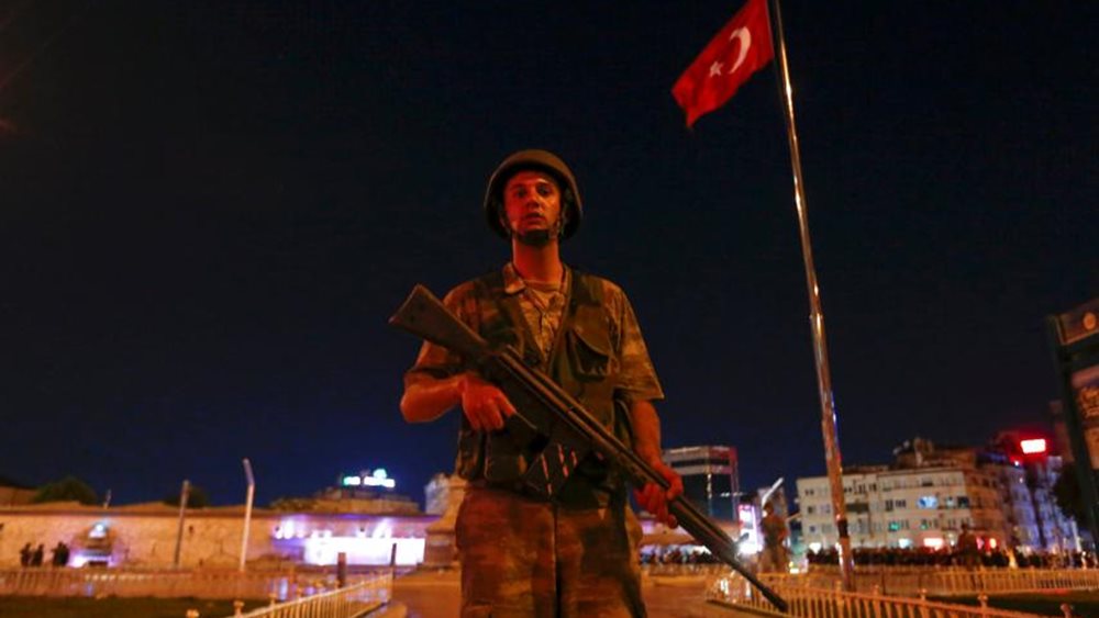 Συλλήψεις δύο υψηλόβαθμων αξιωματικών των τουρκικών Ενόπλων Δυνάμεων