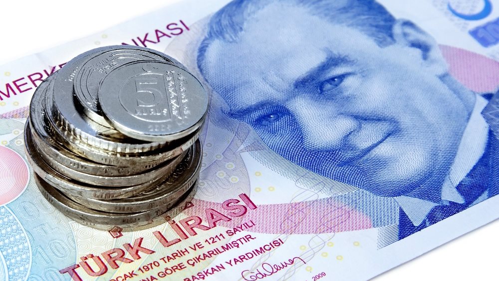 Κατάρρευση 16% για την τουρκική λίρα μετά την εκπαραθύρωση του κεντρικού τραπεζίτη