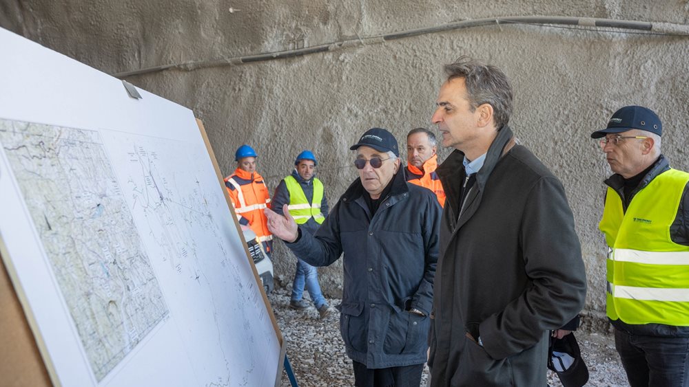 ΤΕΡΝΑ Ενεργειακή: Το "Σύστημα Αντλησιοταμίευσης στην Αμφιλοχία" επισκέφθηκε ο Πρωθυπουργός