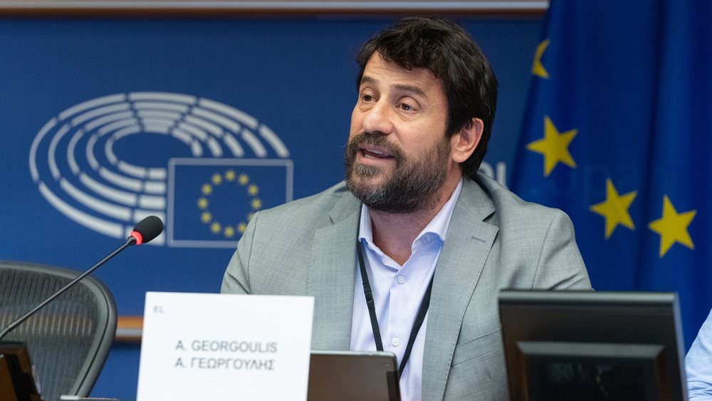 Ικανοποιημένη για την τάχιστη διαδικασία άρσης της ασυλίας του Αλ. Γεωργούλη δηλώνει η δικηγόρος του