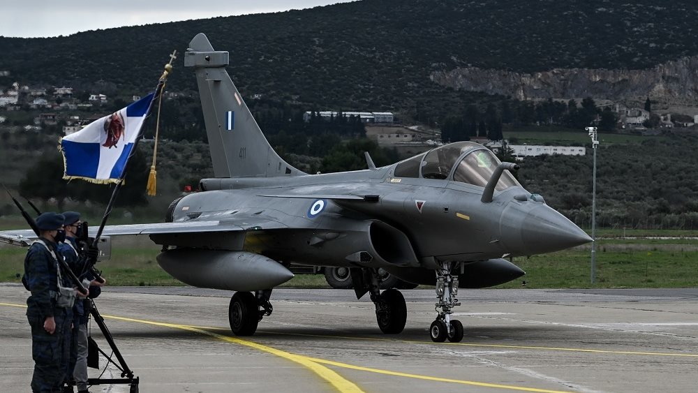 Η δύσκολη εξίσωση για την αύξηση των αμυντικών δαπανών