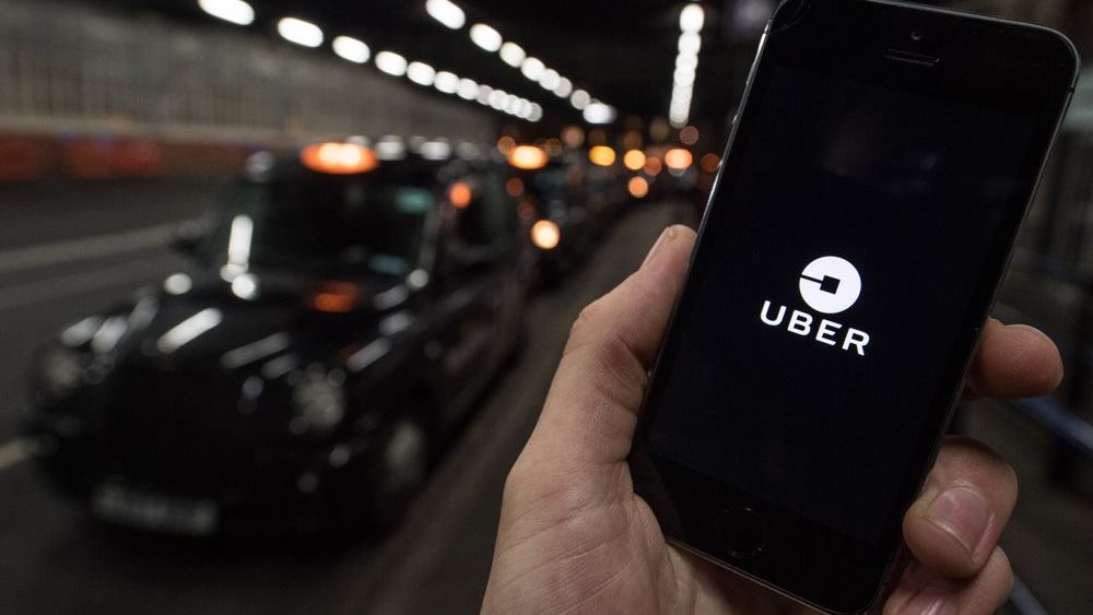 Γιατί η Uber έχασε ξανά την άδειά της στο Λονδίνο