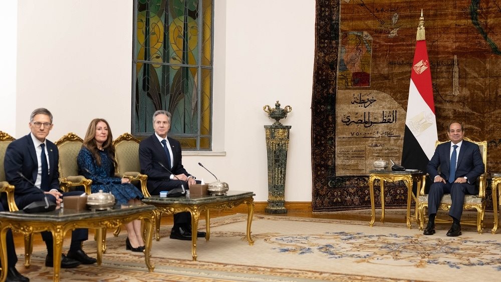 Μπλίνκεν: Η προσφορά ενός δρόμου για ίδρυση παλαιστινιακού κράτους μπορεί να απομονώσει το Ιράν