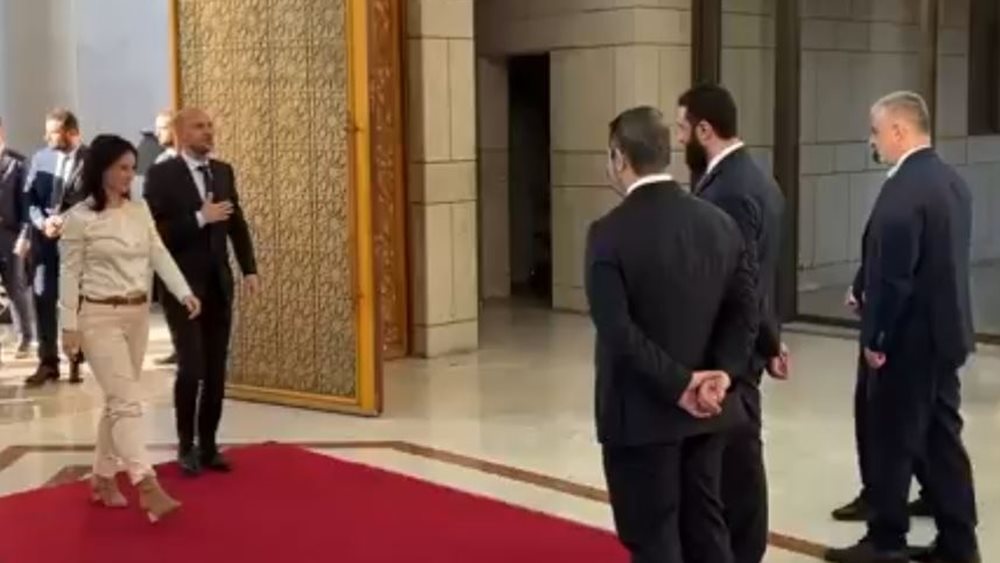Γαλλία και Γερμανία θέλουν &quot;μια νέα σχέση&quot; με τη Συρία - Συνάντηση Μπαρό και Μπέρμποκ με τον Αλ Σαράα
