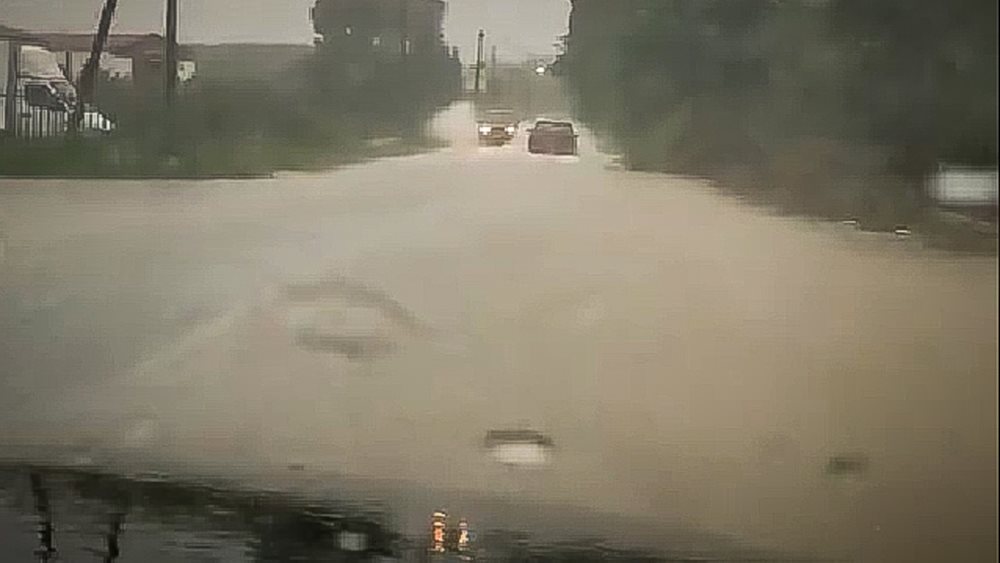 Πολύ έντονα καιρικά φαινόμενα σήμερα στα ανατολικά και νότια - Στη Βατερή Εύβοιας έπεσαν 198 χιλ. βροχής